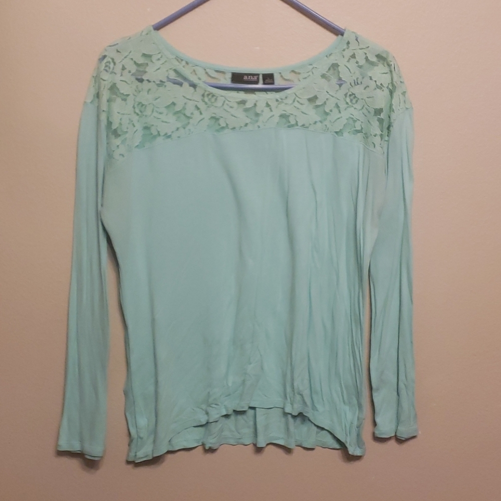 A.n.a- Gently used- teal long sleeved blouse